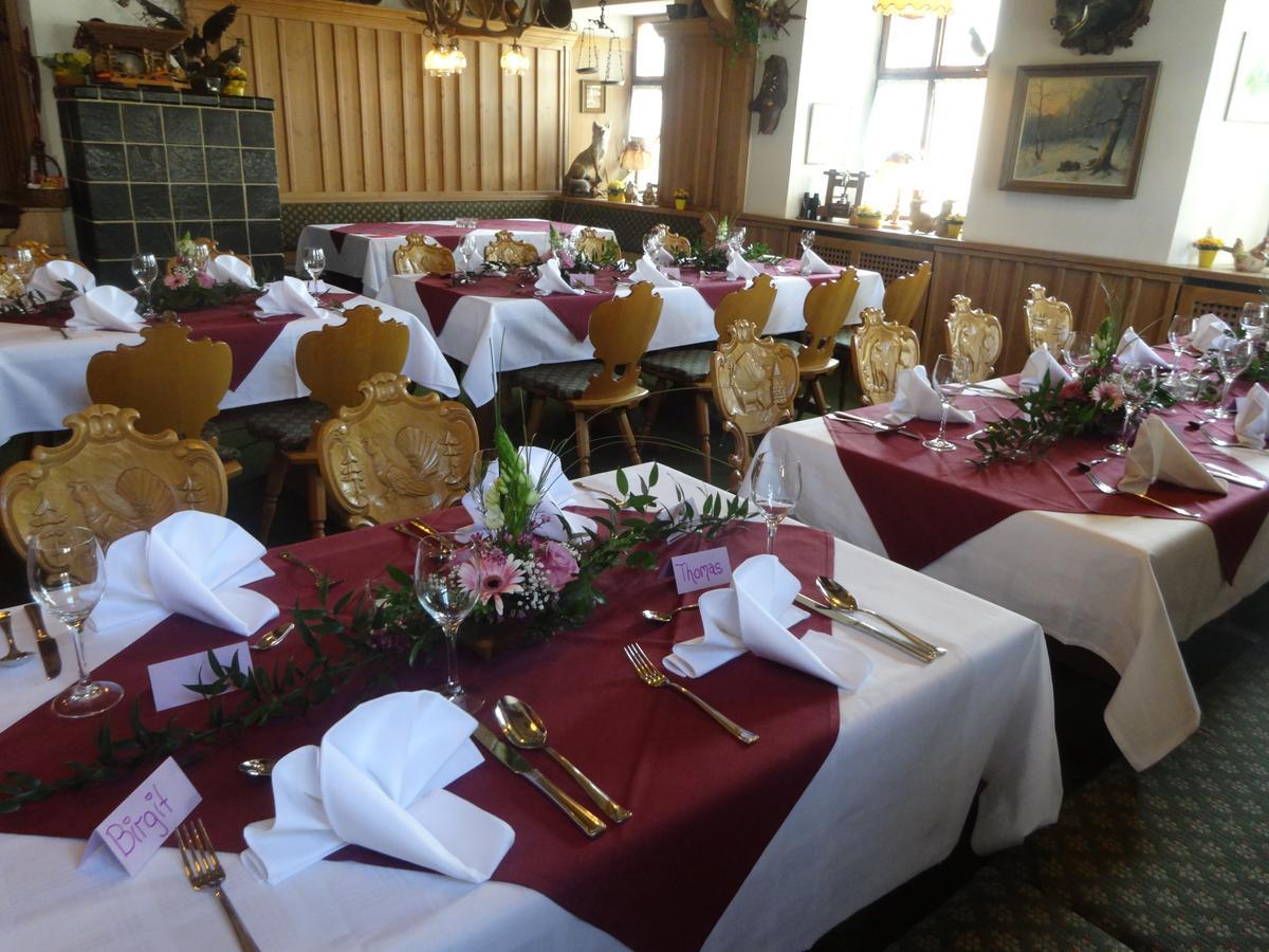 Gasthof & Hotel Goldene Krone Iphofen Eksteriør billede